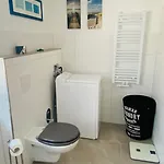 דירה Joli Mit Aussensauna Und Fahrradgarage Weißenfels