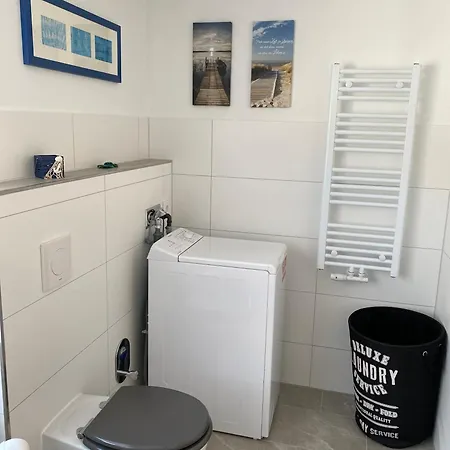 شقة Joli Mit Aussensauna Und Fahrradgarage Weißenfels