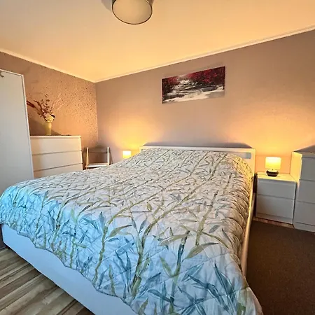 Joli Mit Aussensauna Und Fahrradgarage Apartment Weissenfels