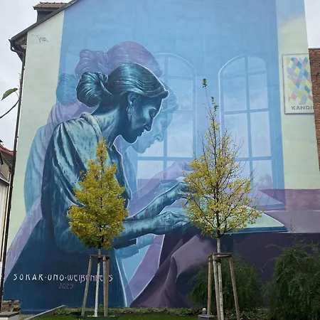 Joli- Inklusive Parkplatz, Bettwaesche, Handtuecher Und Wlan Weißenfels