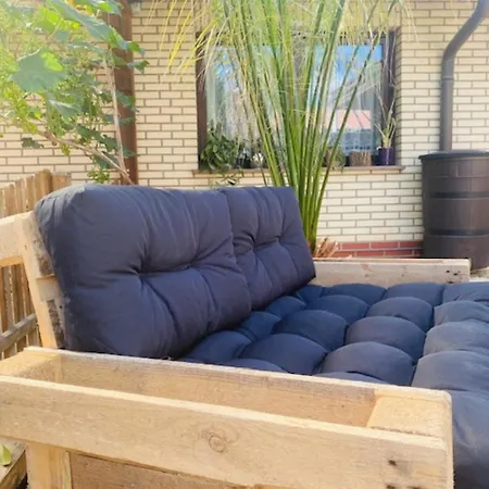 Apartment Joli- Inklusive Parkplatz, Bettwäsche, Handtücher Und Wlan *