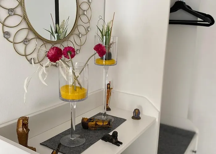 Joli- Inklusive Parkplatz, Bettwaesche, Handtuecher Und Wlan 아파트 *