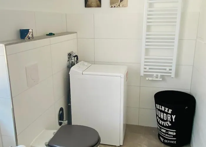 아파트 Joli- Inklusive Parkplatz, Bettwaesche, Handtuecher Und Wlan Weißenfels