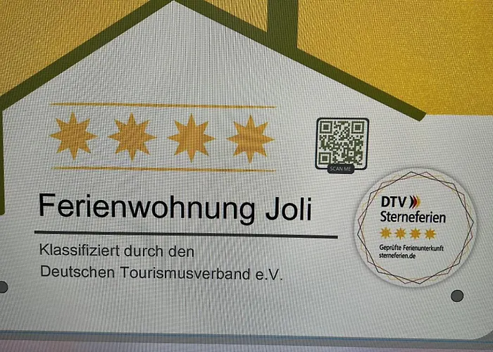 아파트 Joli- Inklusive Parkplatz, Bettwaesche, Handtuecher Und Wlan Weißenfels