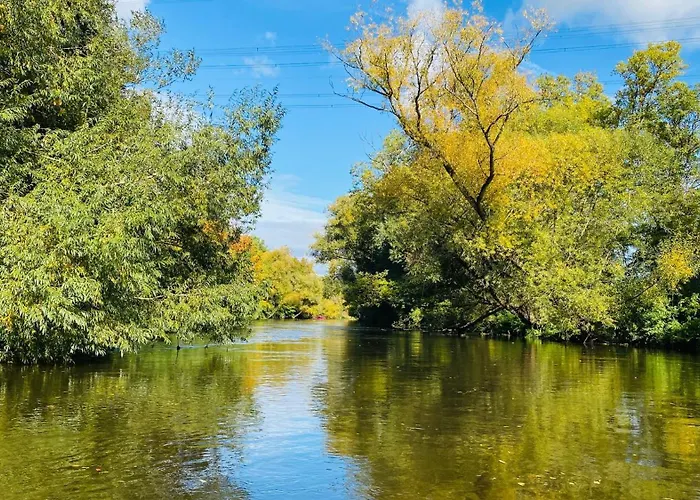 아파트 Joli- Inklusive Parkplatz, Bettwaesche, Handtuecher Und Wlan *