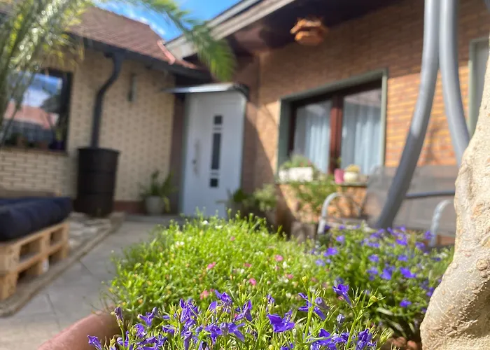 公寓 Joli- Inklusive Parkplatz, Bettwaesche, Handtuecher Und Wlan *